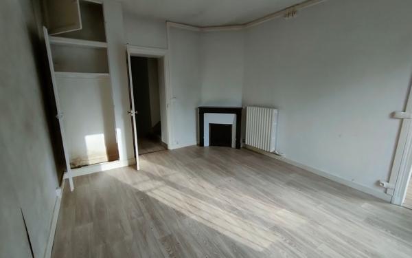 Maison à vendre    3 pièces •  Rozay-en-Brie