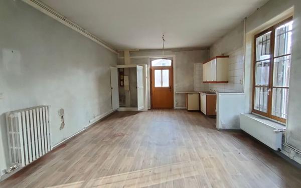 Maison à vendre    3 pièces •  Rozay-en-Brie