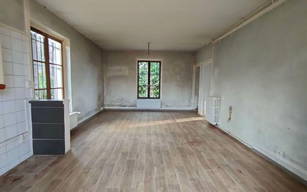 Maison à vendre    3 pièces •  Rozay-en-Brie