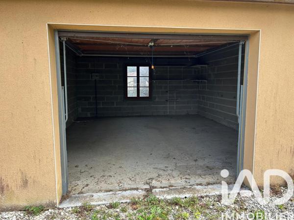 Immeuble à vendre 142 m² Soulaines-Dhuys