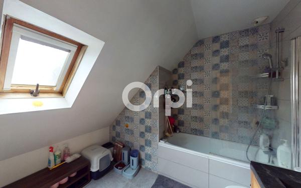 Maison à vendre    6 pièces •  Épisy