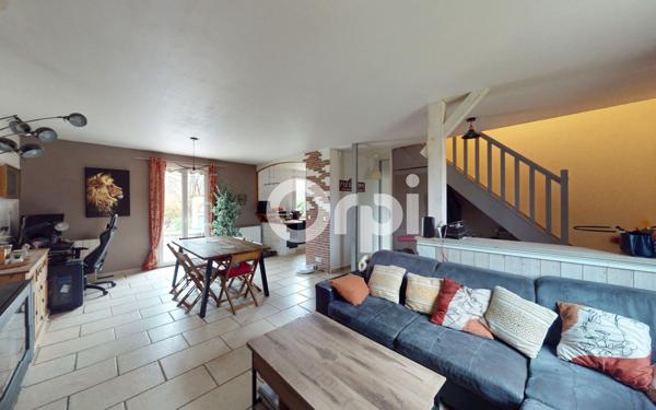 Maison à vendre    6 pièces •  Épisy