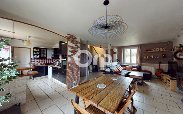 Maison à vendre    6 pièces •  Épisy