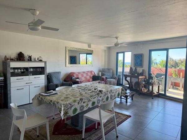 Appartement à vendre 4 pièces SAINT DENIS (974)