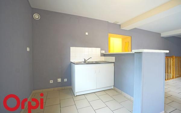 Appartement à louer    3 pièces •  Bernay