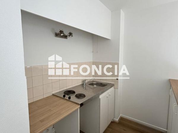 Location Appartement 2 pièces 38.45 m² - 5 RUE CARNOT Montauban 82000