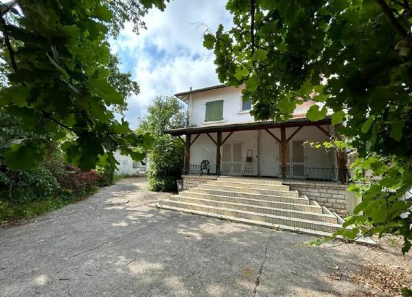 Maison à vendre    9 pièces •  Dax