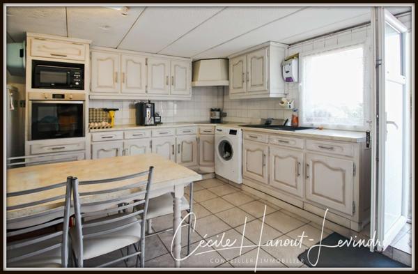 Antrain (35560) Entre Pontorson et Antrain. (Sacey) Pavillon 1993 sur sous-sol - 132 M² - 4 Chambres - Terrain: 1.038 M².