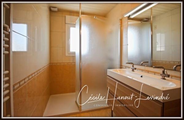 Antrain (35560) Entre Pontorson et Antrain. (Sacey) Pavillon 1993 sur sous-sol - 132 M² - 4 Chambres - Terrain: 1.038 M².