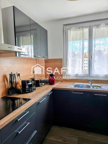 FEYZIN GARE  - DERNIER ETAGE -