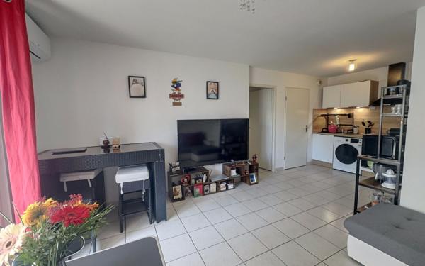Appartement à louer    2 pièces • 43,96 m2 Nîmes