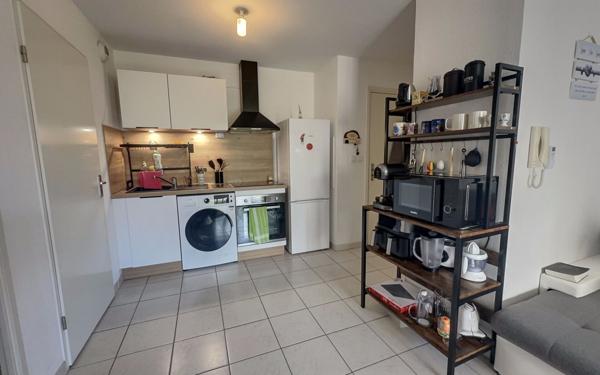 Appartement à louer    2 pièces • 43,96 m2 Nîmes