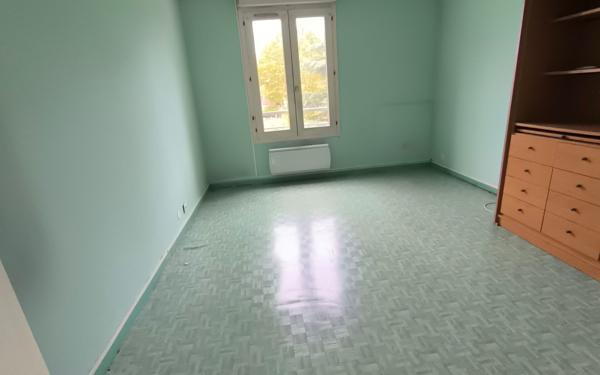 Appartement à vendre    3 pièces • 68,32 m2 Saint-Gratien