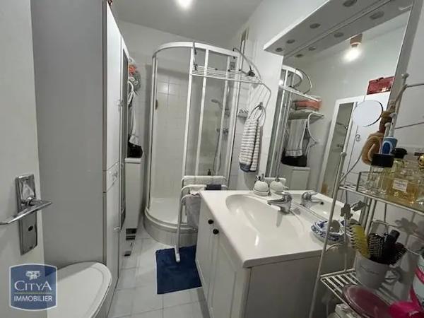 Appartement à louer 3 pièces 61.6m² Fontaine-lès-Dijon (21121)