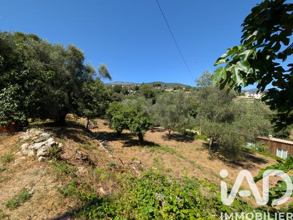 Terrain à vendre 1 049 m² Grasse