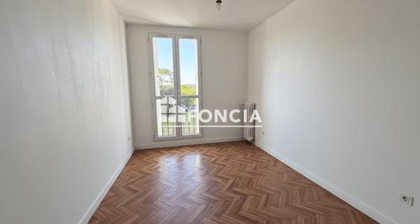 À vendre Appartement 5 pièces 77.63 m² - Rochefort 17300