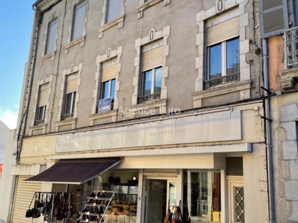 Local commercial - Oloron-sainte-marie - Réf.:205409 OLORON CENTRE-VILLE - A VENDRE LOCAL COMMERCIAL ACTUELLEMENT LOUE -