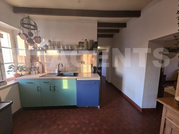 Maison Ancienne rénovée 4CH. Jardin 1079m²