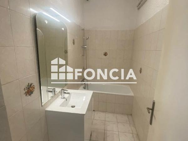 Location Appartement 3 pièces 55 m² - 01 RUE EUGENE LOZES Toulouse 31500