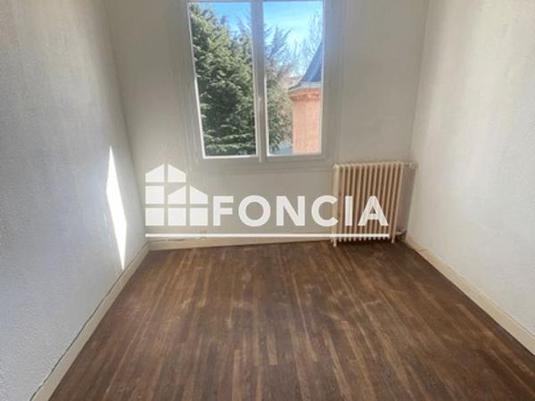 Location Appartement 3 pièces 55 m² - 01 RUE EUGENE LOZES Toulouse 31500