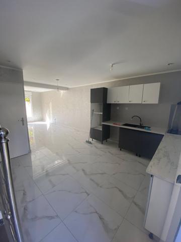 Maison Saint Denis 5 pièce(s) 112.24 m2