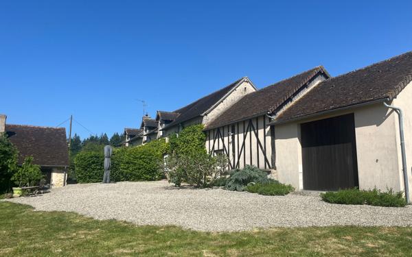 Maison à vendre    6 pièces •  Alençon