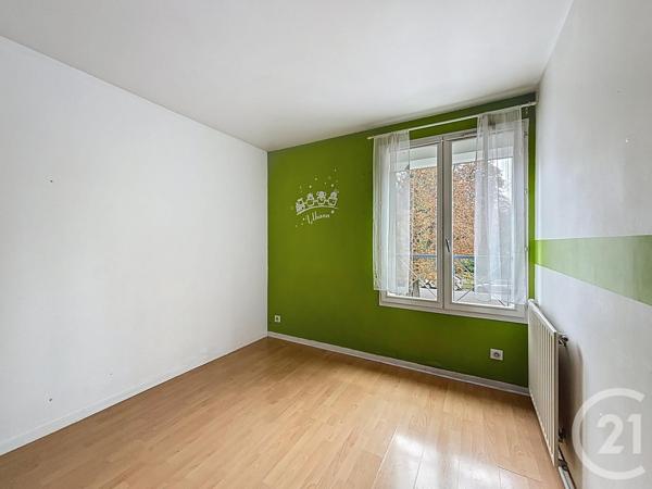 Appartement F3 à vendre  3 pièces - 65,65 m2 MOISSY CRAMAYEL - 77