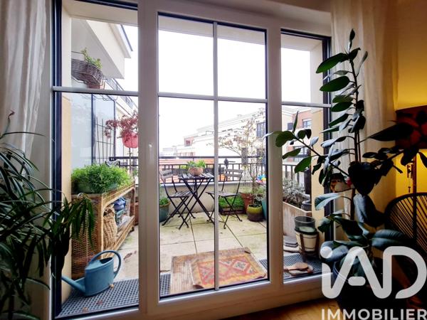 Location appartement 3 pièces 61 m² Clamart