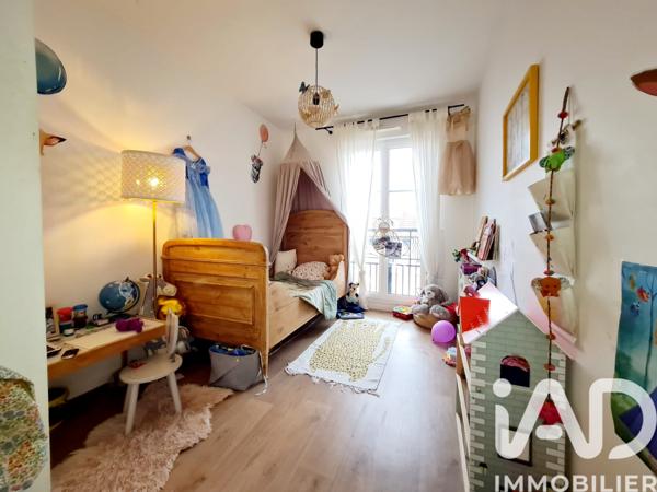 Location appartement 3 pièces 61 m² Clamart
