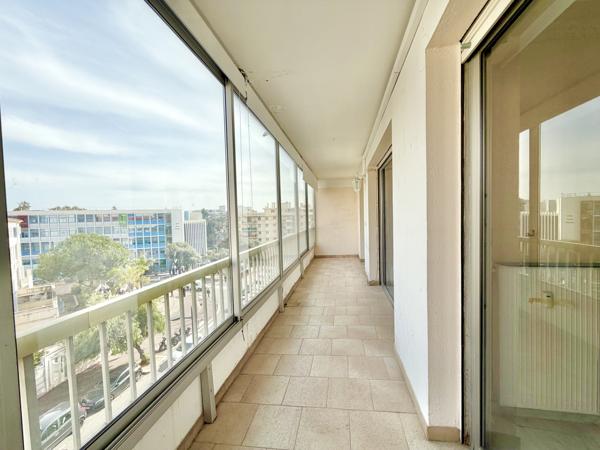 Antibes (06600) ANTIBES CENTRE 3/4P DE 72 M2 EN ÉTAGE DOUBLE GARAGE ET CAVE