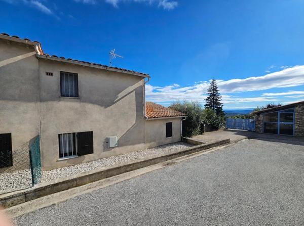 Maison dans un quartier très calme