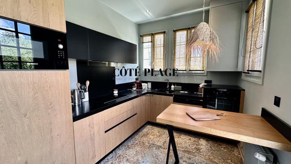 Royan (17200) VILLA ROYAN PLAGE DU CHAY AU PRIX DE 895 000 € HAI