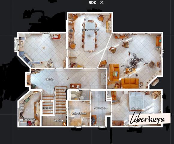 Une Maison Familiale de 236 m² sur 2 700 m² de Terrain Plein Sud