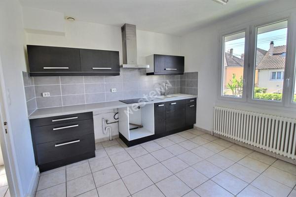 Maison 2-3 chambres a Gallardon sur sous-sol total avec jardin clos