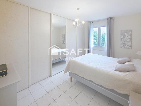 À VENDRE : Belle Villa Familiale d'environ 160 m² à Étage – Grands Volumes & Terrain Arboré