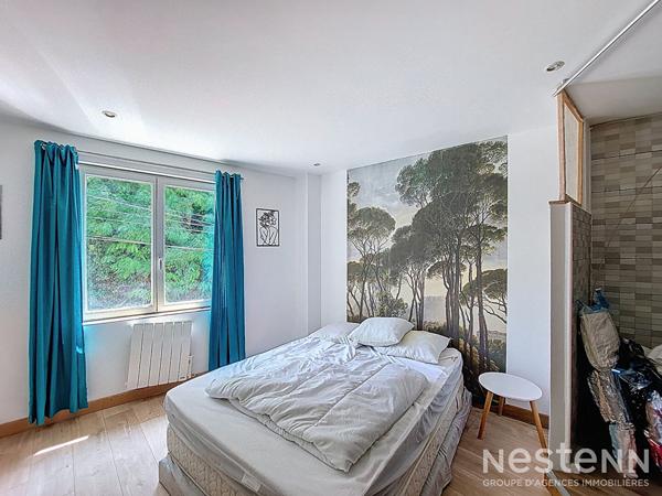 A Vendre Maison de ville en pierre avec deux chambres, terrasse et jardin au centre d Eauze