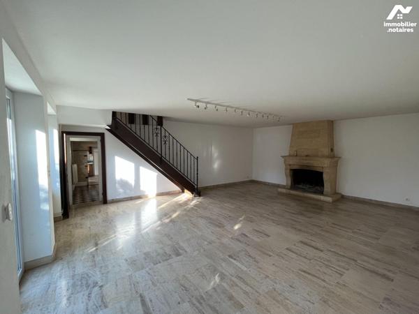 MAISON A VENDRE A MERREY SUR ARCE (10110). Dans le village de MERREY SUR ARCE (10110), à 5 minu...