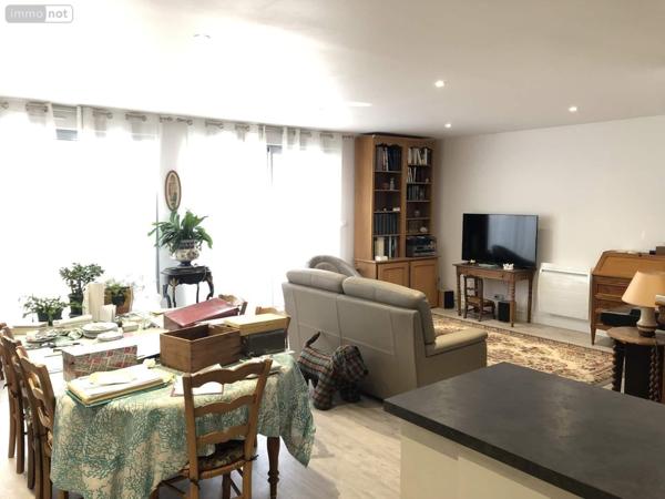 Appartement à vendre à Poitiers dans la Vienne (86000), ref : 018/1007