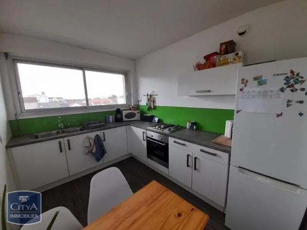 Appartement à louer 2 pièces 50.85m² Cholet (49300)
