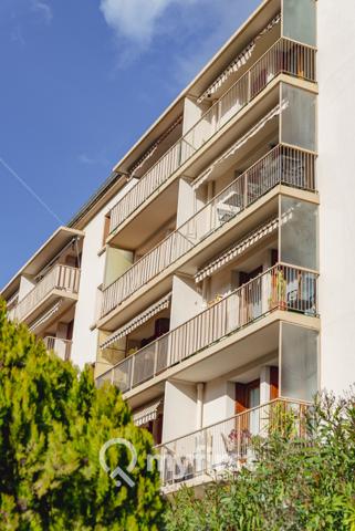 Toulon (83000) Grand T2 meublé avec cave et stationnement – Résidence fermée à La Serinette