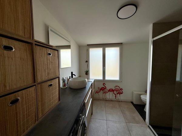 A VENDRE 83470 SAINT MAXIMIN LA SAINTE BAUME MAISON PLAIN PIED T3 DE 80M² SUR 2100M² DE TERRAIN