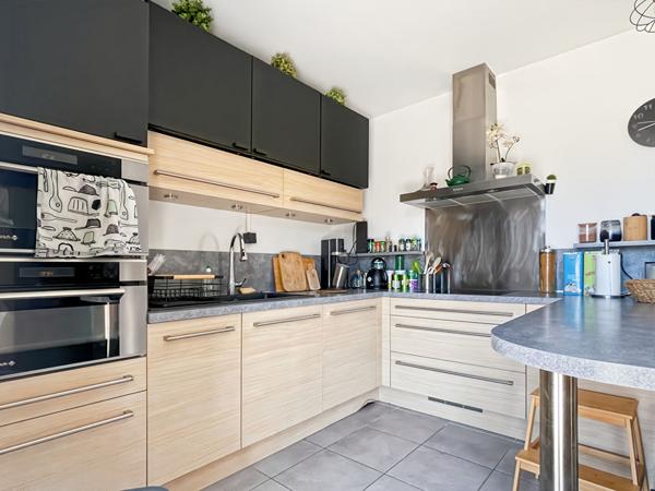 Maison Ensues La Redonne 8 pièce(s) 168 m2