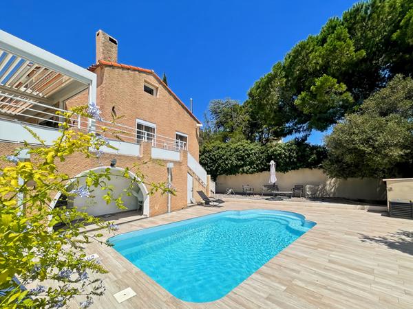 Maison Ensues La Redonne 8 pièce(s) 168 m2