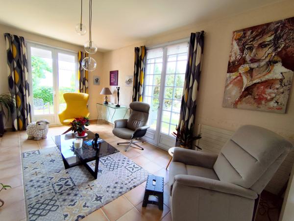 Maison
         7 pièces
        - 158 m² 324 000 € *