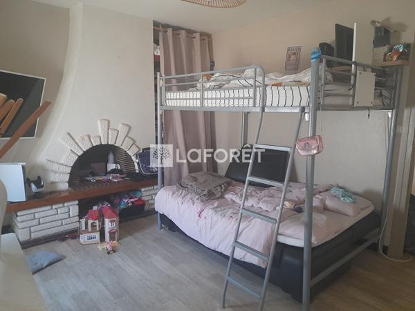 Achat local commercial Saint-Pierre-d'Oléron - 3 pièce(s) - 134 m² - 325 500 €