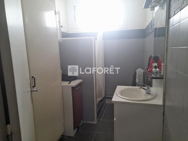 Achat local commercial Saint-Pierre-d'Oléron - 3 pièce(s) - 134 m² - 325 500 €