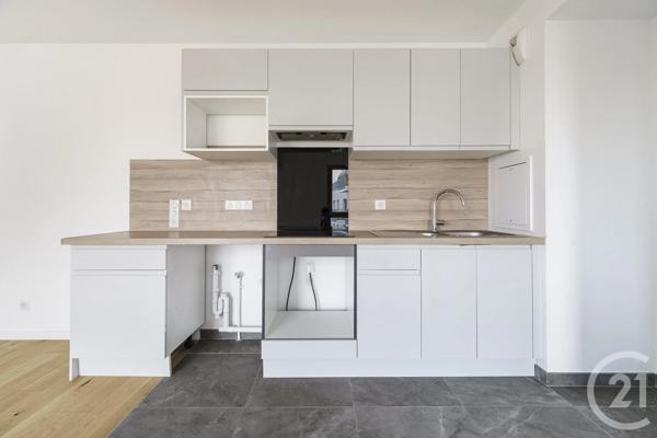 Appartement à vendre  2 pièces - 57,78 m 2   PARIS  - 75019