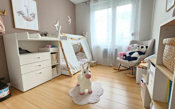 Appartement à vendre    4 pièces • 84,10 m2 Villiers-sur-Marne