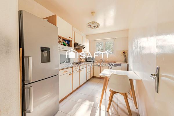 APPARTEMENT - YERRES - 2 PIECES - CAVE - PARKING