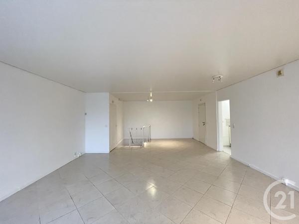 Appartement F6 à vendre  6 pièces - 98,68 m2 ELANCOURT - 78